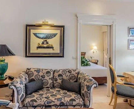 Hotel Guadalpin